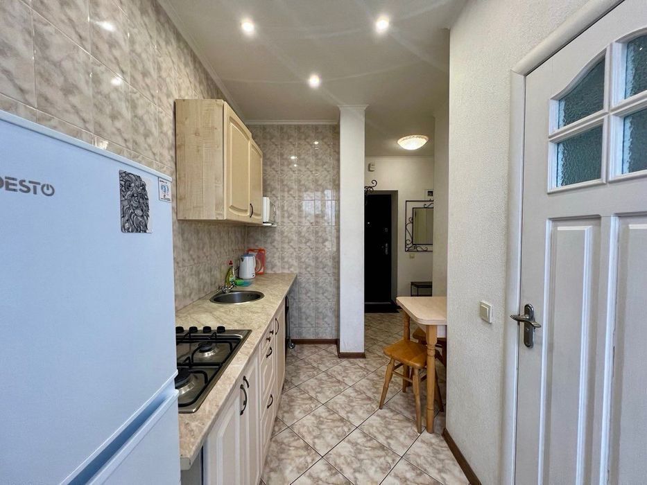 2к Бульвар Тараса Шевченка 2 метро Палац Спорту Арена Центр Подобово