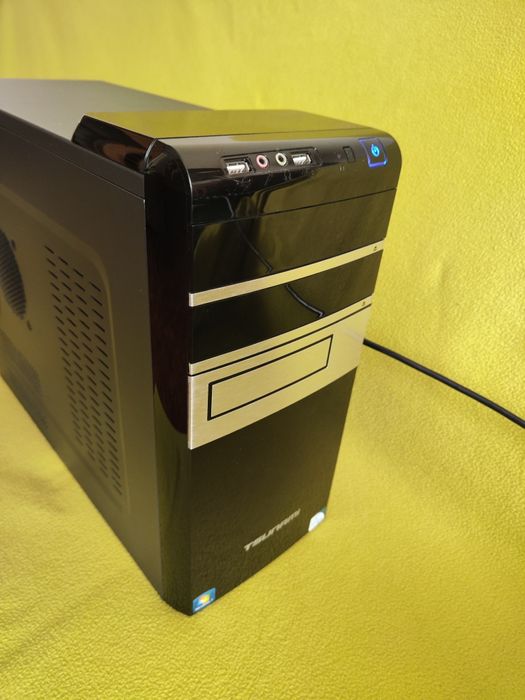 Tsunami PC Tower476630831313735681