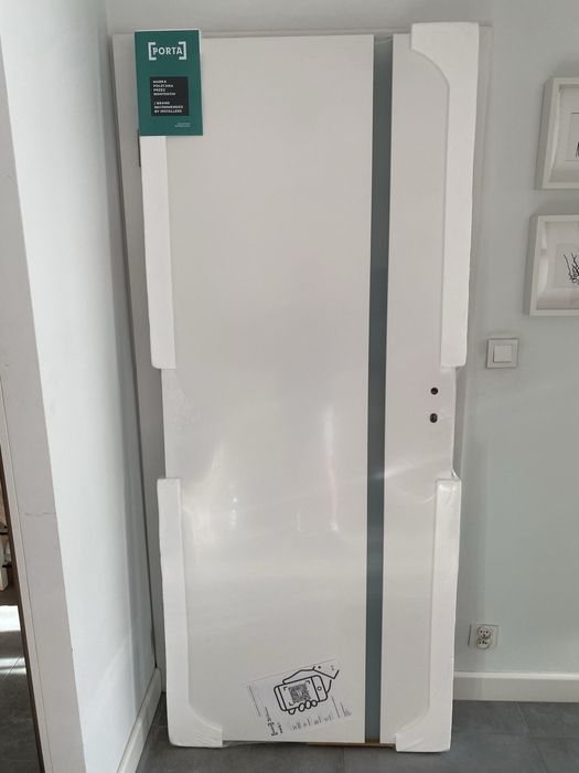 Drzwi Porta FOCUS 80 lewe bezprzylgowe