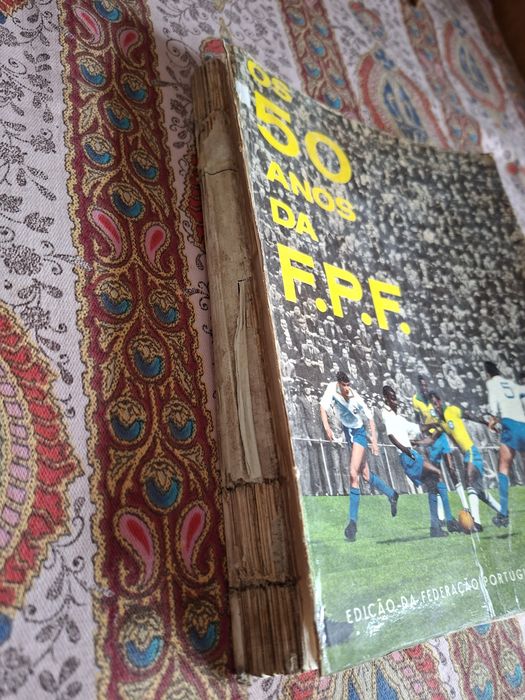 Livro de 1964 os 50 anos da Federação Portuguesa de Futebol