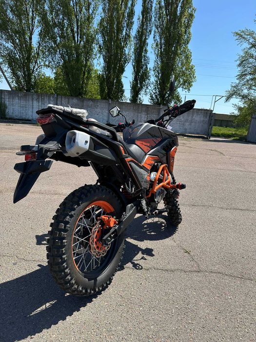 Мотоцикл SPARK SP300T-1 (TEKKEN 300)
