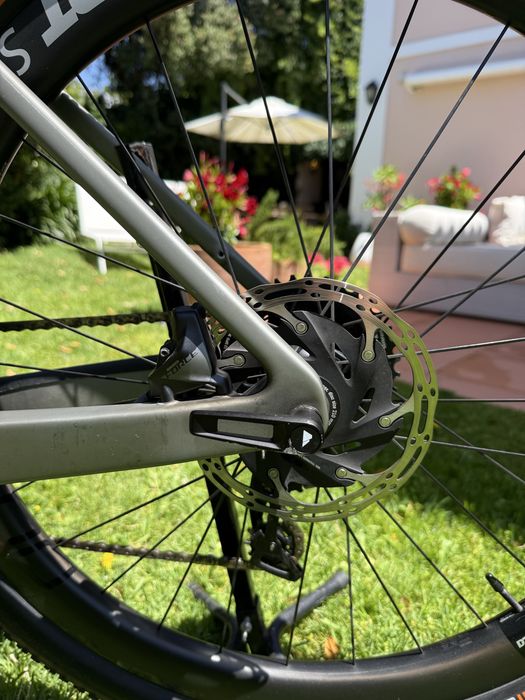 Canyon Grail:ON CF 8 eTap Carbono 2021 – 596 km – Estado Impecável