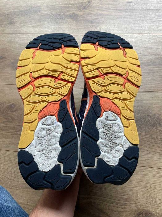 Чоловічі бігові кросівки фірми New Balance 880 оригінал