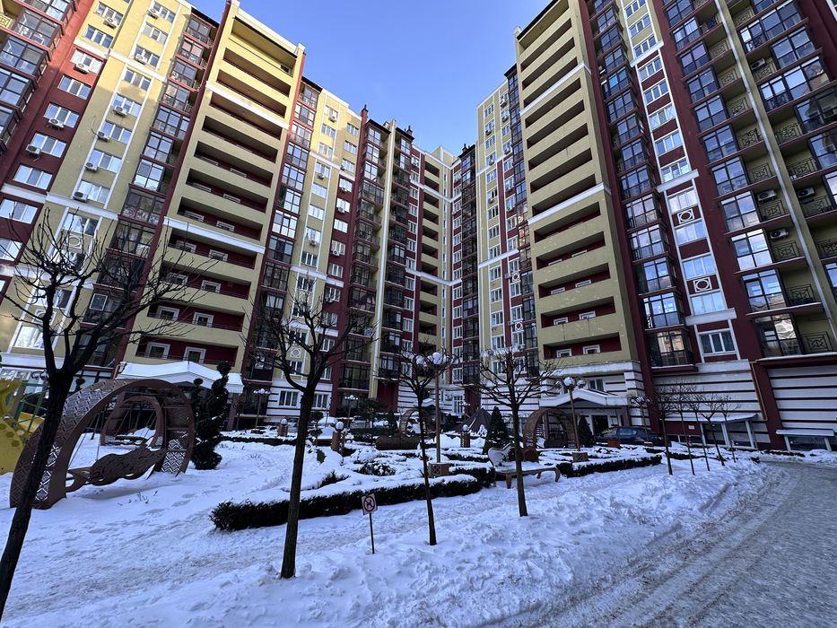 Євро 2к Версаль Парк 57м2