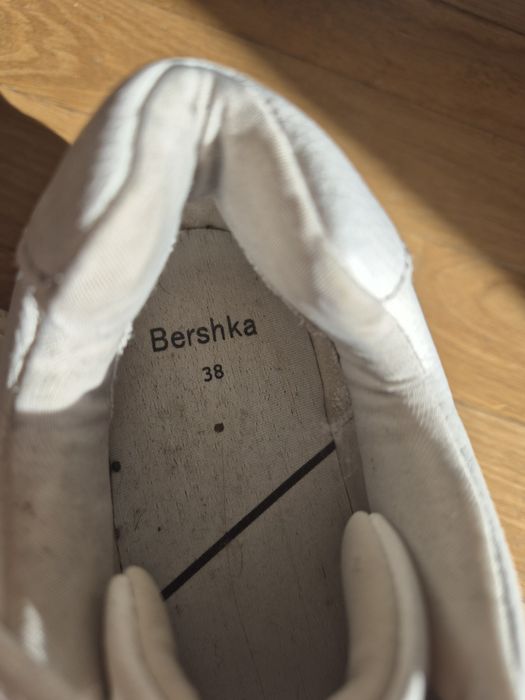 buty bershka 38 koturn