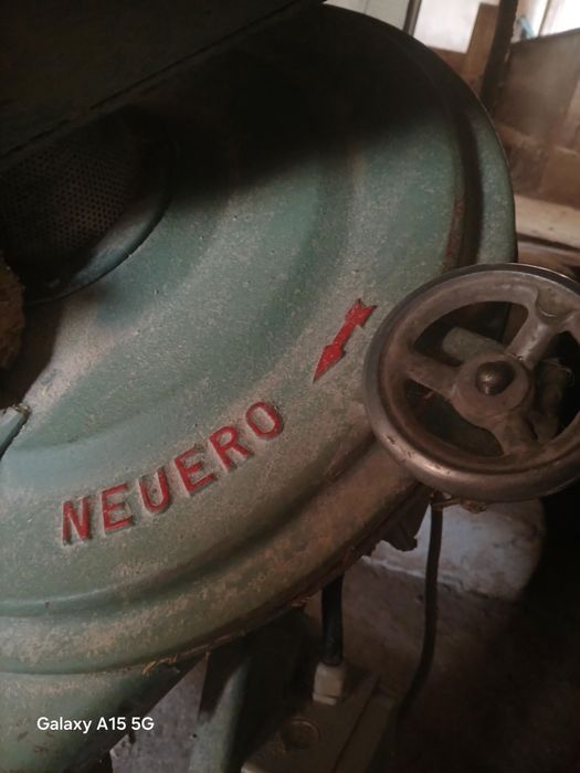 Śrutownik bijakowy niemiecki Neuero 7.5kw