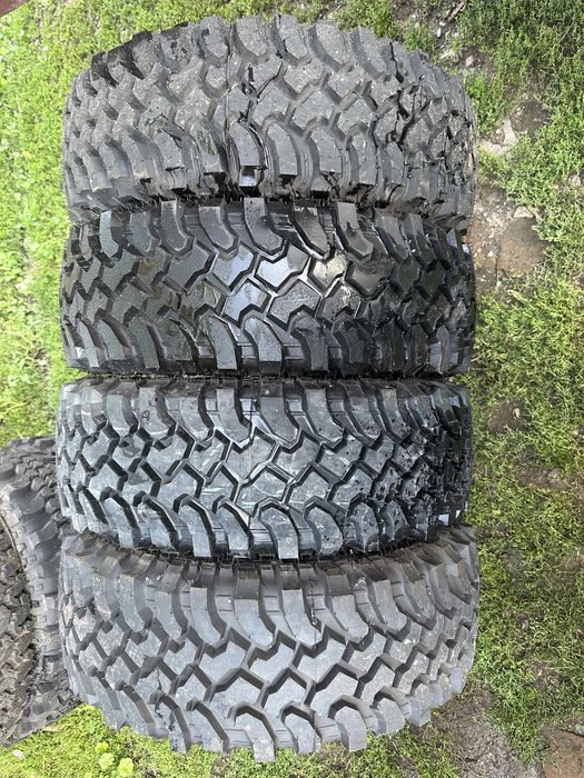 Шини нові грязьові 235/75 R15 колеса болото на Offroad