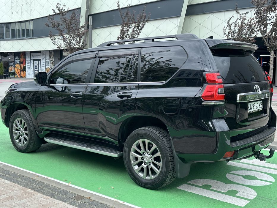 Toyota Land Cruiser Prado 2019