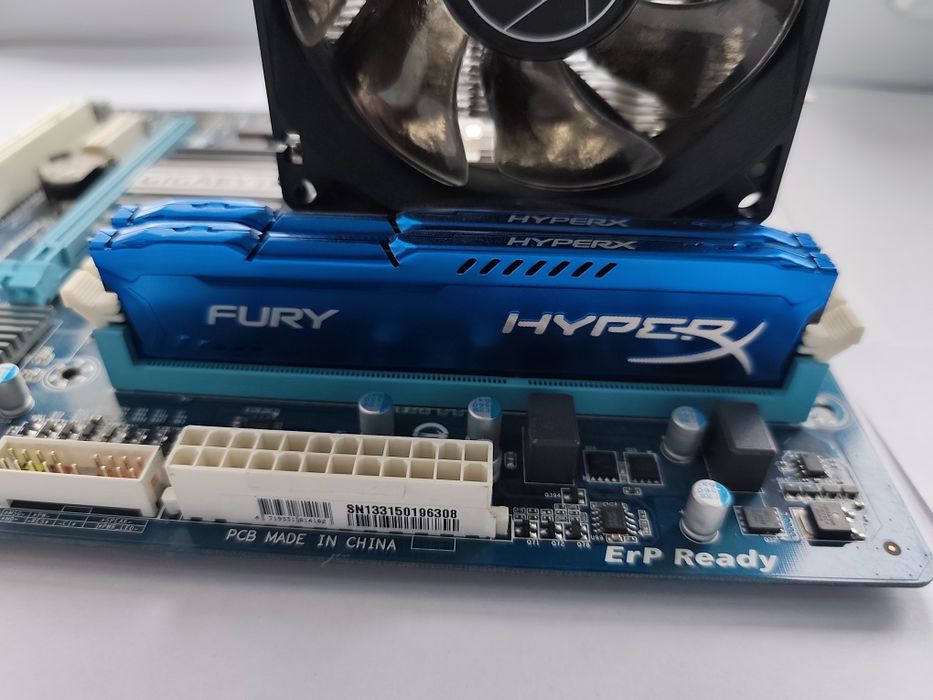 Комплект GIGABYTE AM3+, FX-8300, HYPERX 16GB