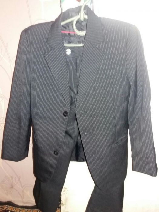 Школьная форма в отличном состоянии