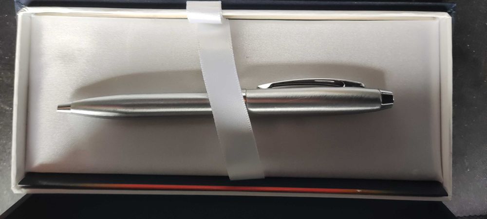 Caneta Sheaffer 100 Brushed Chrome & Cross Aventura Vermelha c/ Caixa