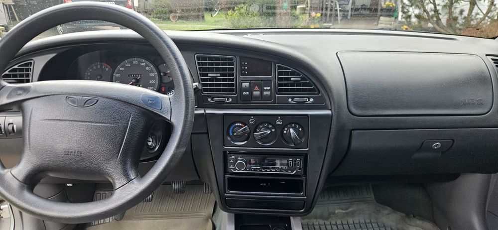 Daewoo Nubira kombi 2,0 super stan