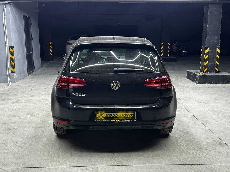 Volkswagen e-Golf 2016