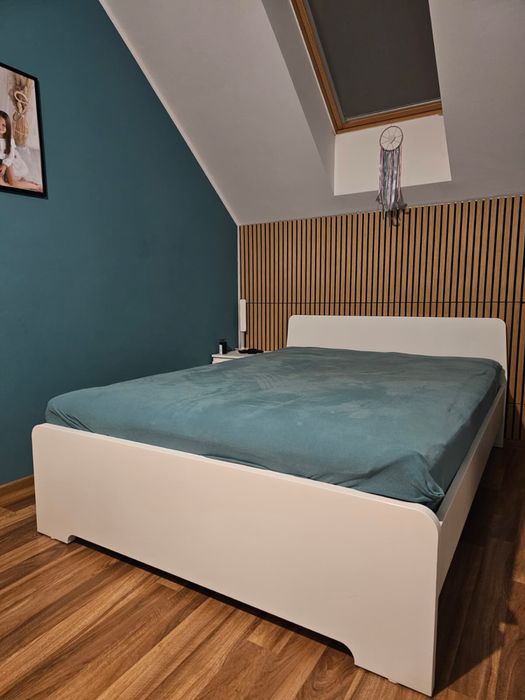 Łóżko z nateracem i 2 szafki Malm