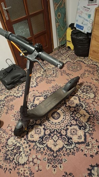 Ninebot E2 Pro САМОКАТ