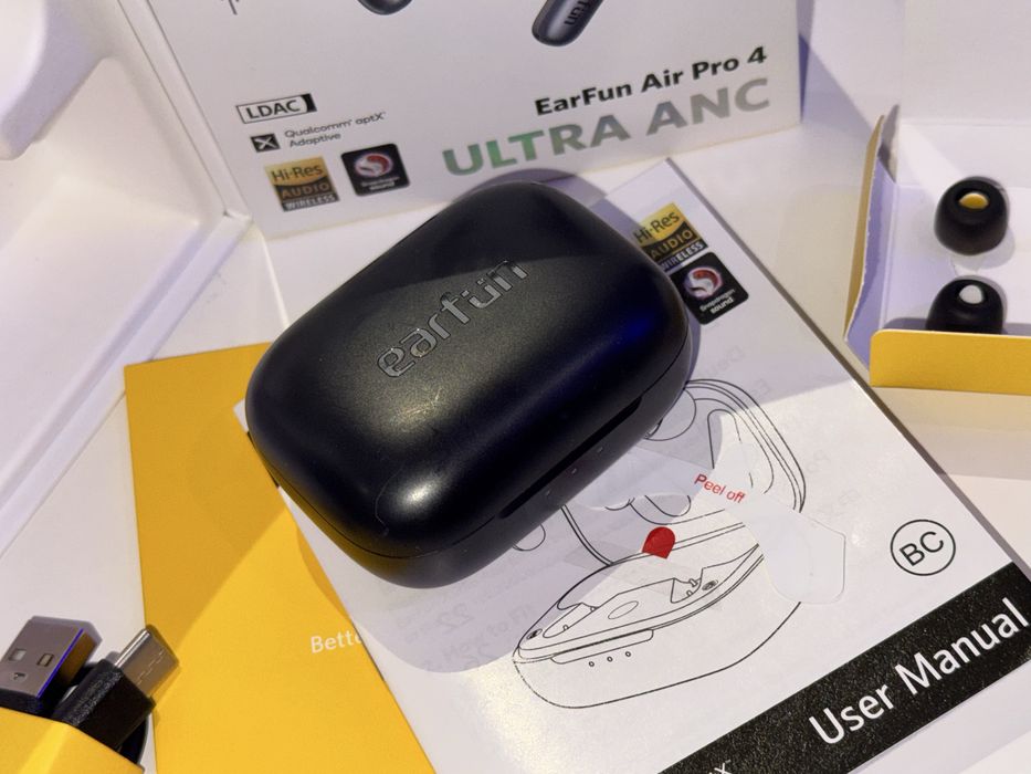 USZKODZONE Słuchawki bezprzewodowe Earfun Air Pro 4