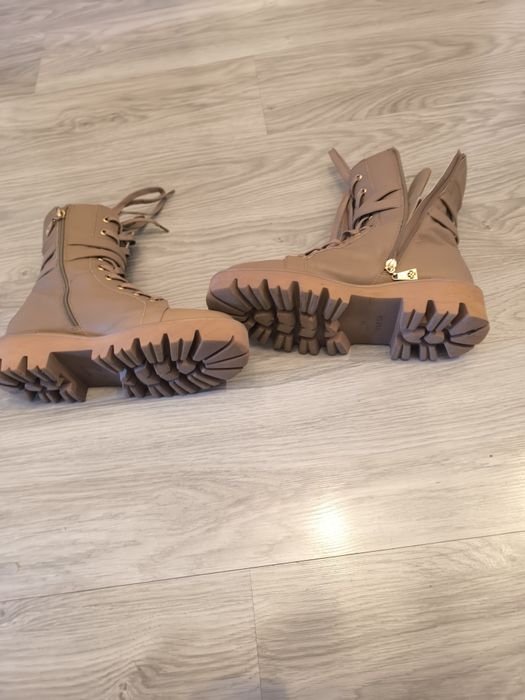 Buty Kazar  Kozaki r skóra naturalna 40