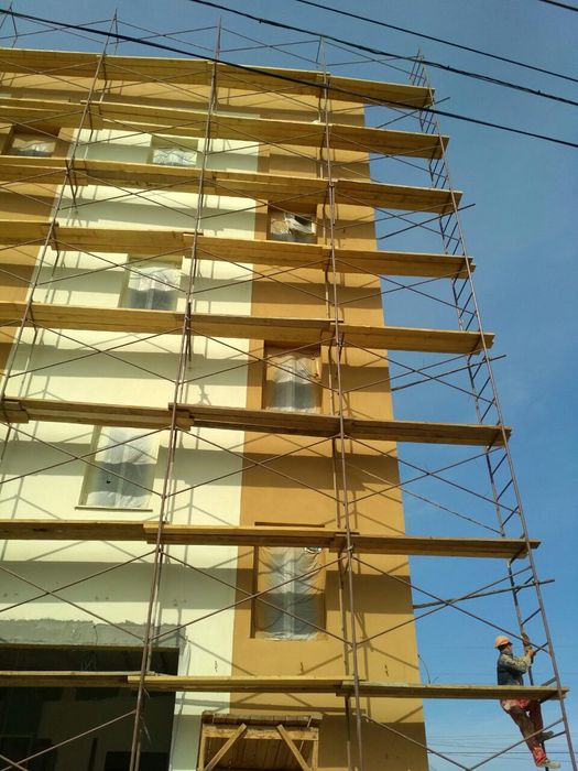 Строительные леса.Будівнльні риштування.Вишки