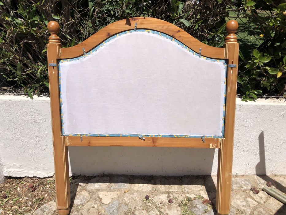 Cabeceira de cama individual