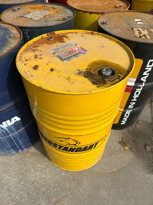 Бочка металева 200 - 208 літрів