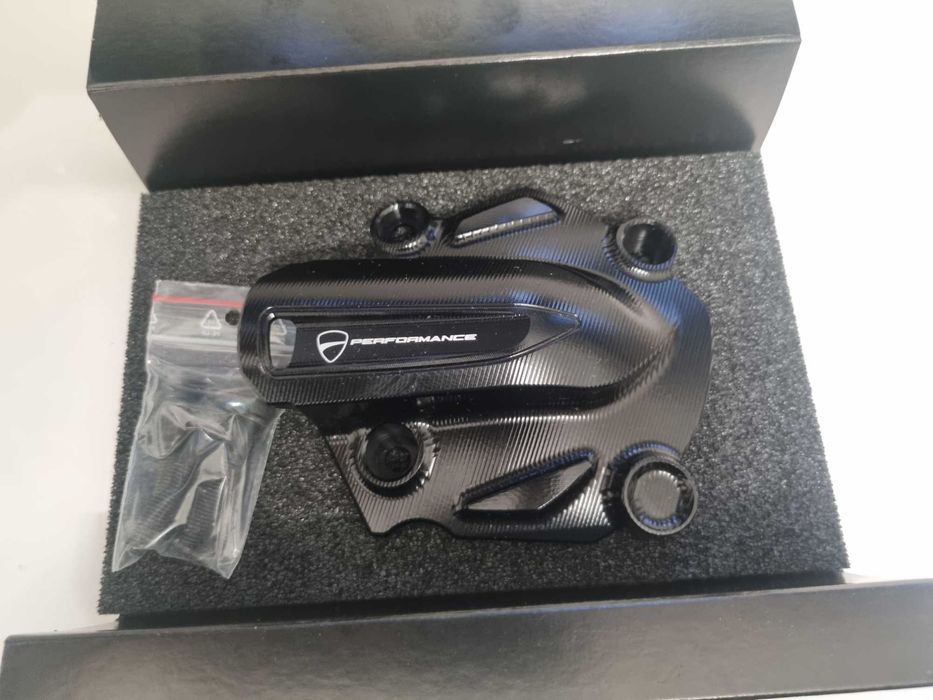 Pokrywa osłona pompy wody Ducati Multistrada Monster Diavel