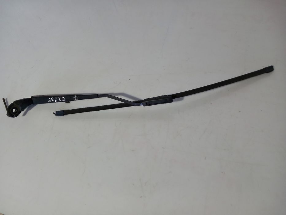 Haste / braço de escova limpa vidros frente esquerda CITROËN C4 Cactus