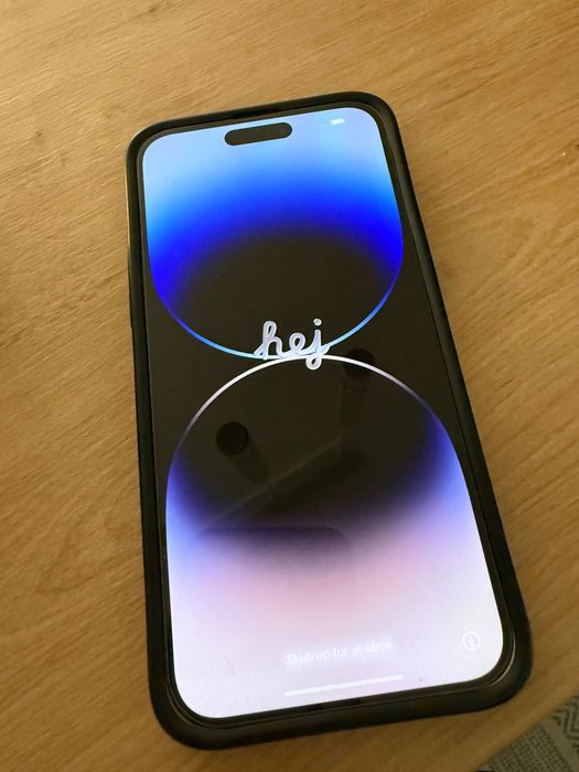 iPhone 14max Pro srebrny