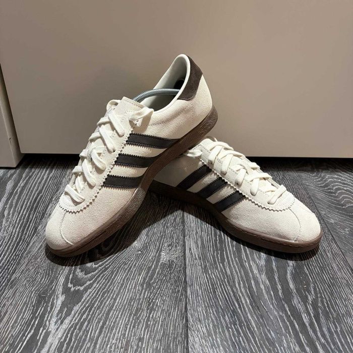 Sapatilhas Adidas Stadt