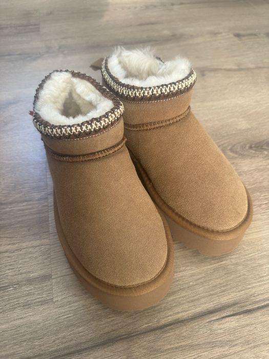 Продам угги Mexx