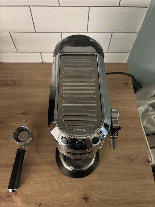 Ekspres Delonghi Dedica