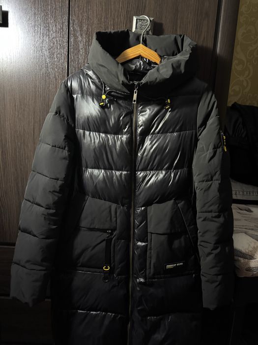 Стильна зимова куртка