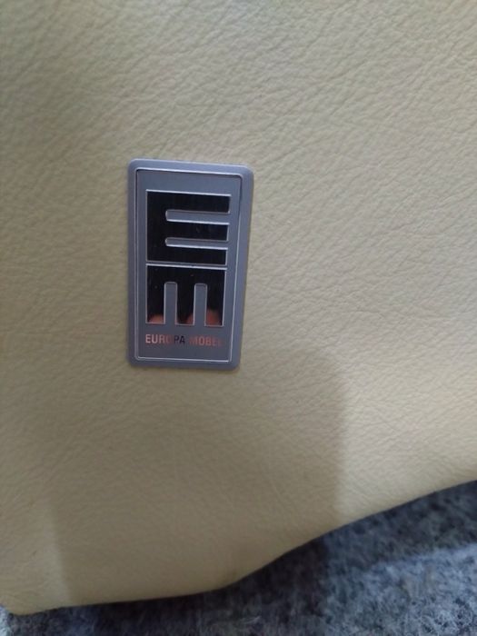 Кожаный мягкий диван реклайнер раскладной шкіряний розкладний меблі