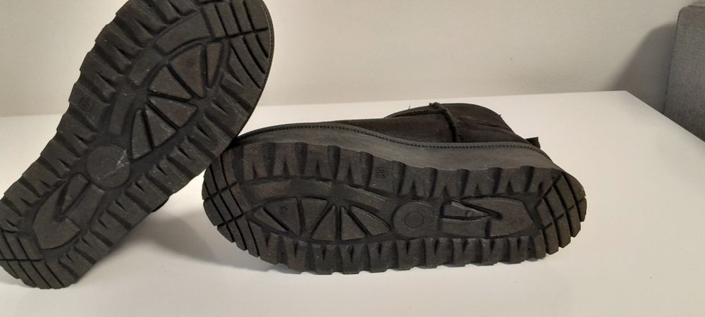 Уги sinsay чорні