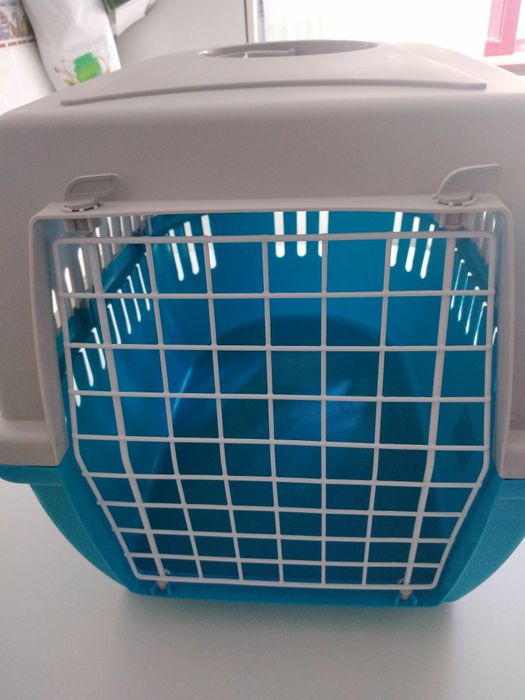 Transportadora para cães de raça pequena