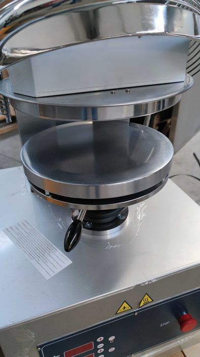 Formadora / laminador / modeladora de pizzas (pizzaria) NOVA