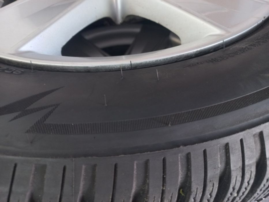 Резина Bridgestone R16 205/60 R16 зима на дисках