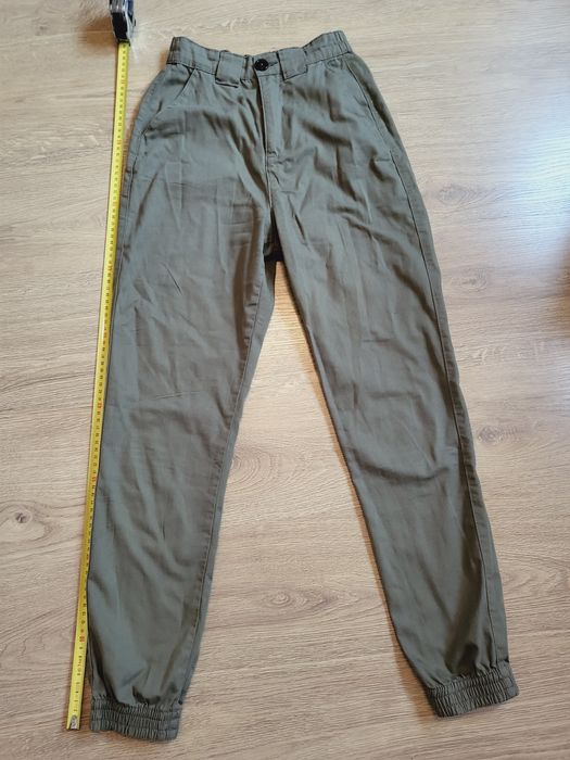 Spodnie bawełniane 32 cropp