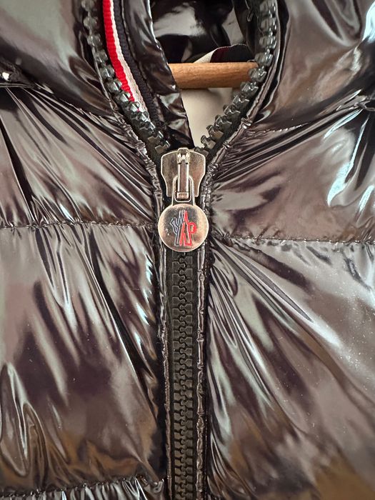 Безрукавка чоловіча MONCLER