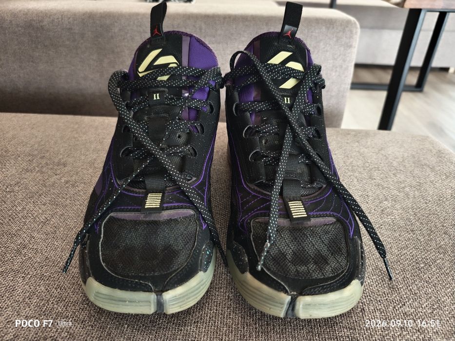 Buty Jordan luka 2 rozmiar 44  28cm