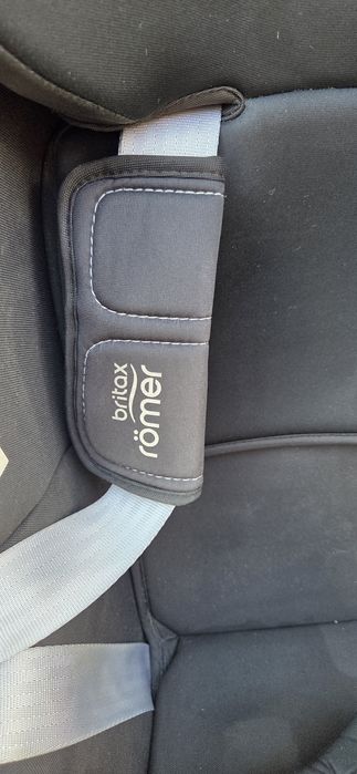 britax romer dualfix 2r używany bezwypadkowy.