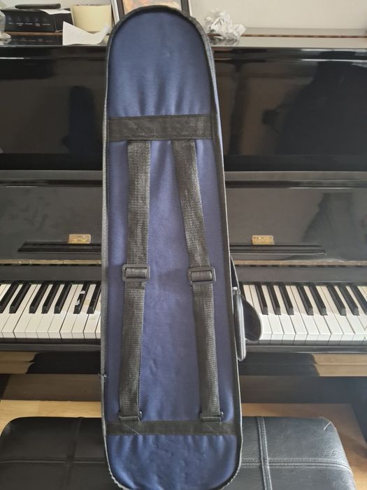 Violino 4/4 PRIMO – Afinado, com estojo, arco e resina