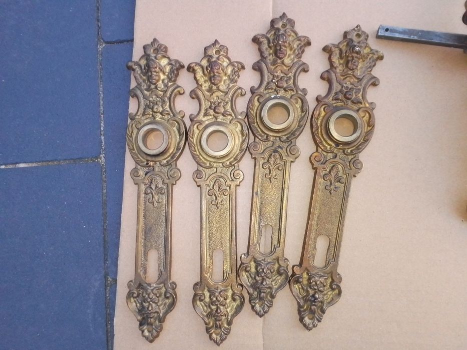 Piaskowanie – kabinowe i zewnętrzne | części, metal, aluminium