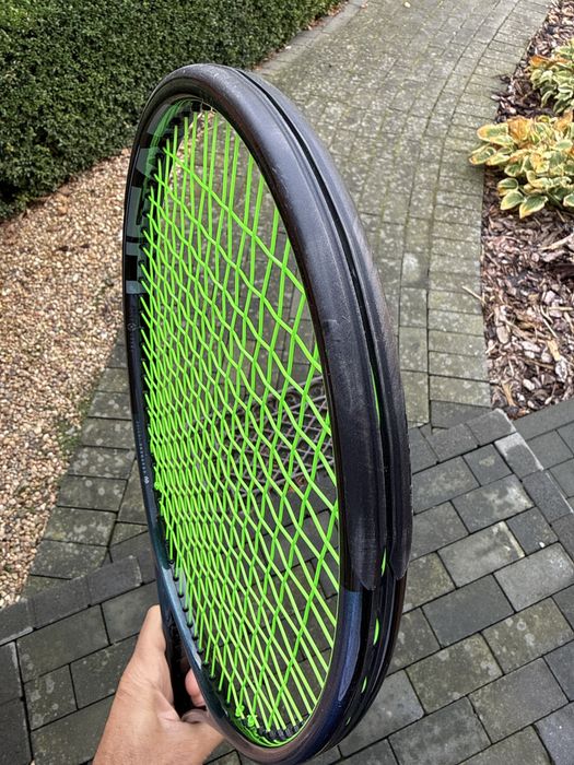 Rakieta Head Gravity Pro 18x20 grip 3