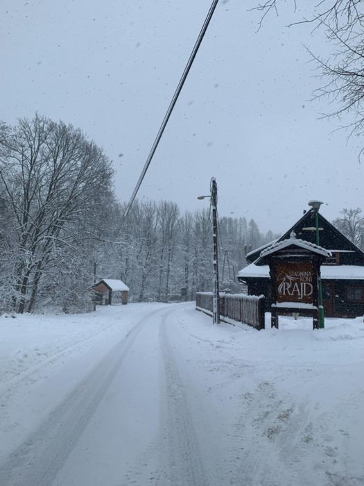 WOLNE TERMINY NA FERIE ZIMOWE! Apartament przy stoku narciarskim.