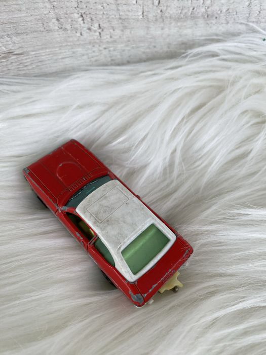 Model auta ford skala 1:60