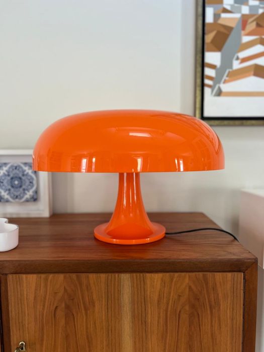 Candeeiro original Nesso em laranja da Artemide