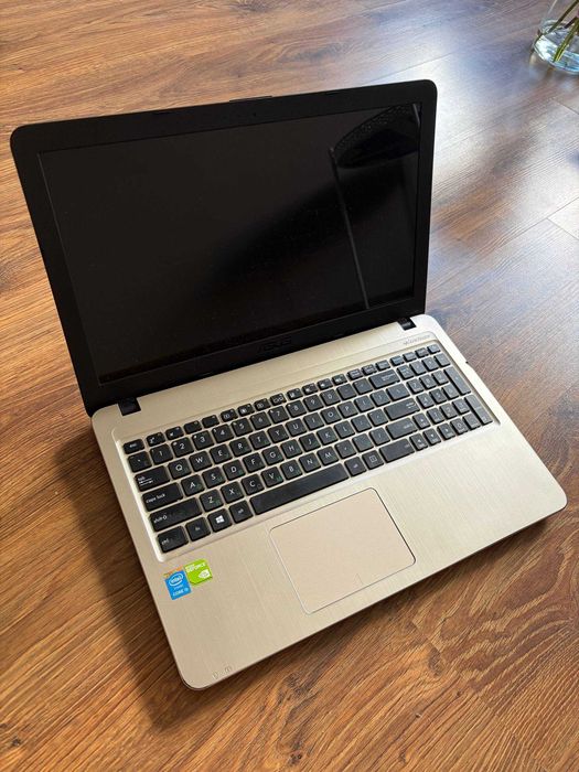 Laptop ASUS 15.6" | i5 | SSD + HDD 1TB | Nowa Klawiatura | Sprawna Bateria