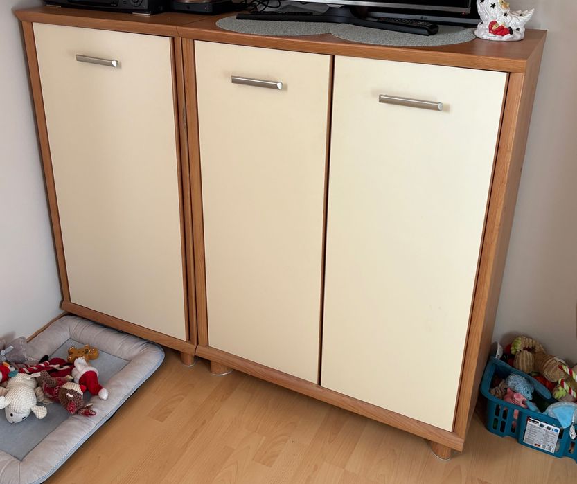 Zestaw mebli do pokoju - 4 elementy, dobry stan