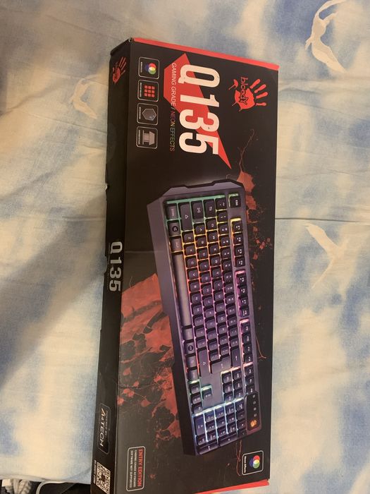 клавиатура bloody q135 идеал состояние