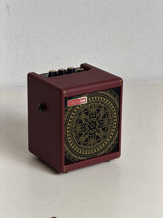 Positive Grid  Spark Mini VAI mini amplificador